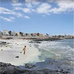 Lejlighed Poris 3 Beachfront By Holidays