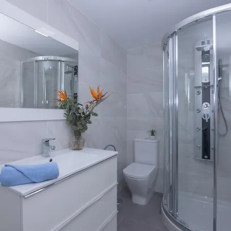 דירה Poris 3 Beachfront By Holidays *